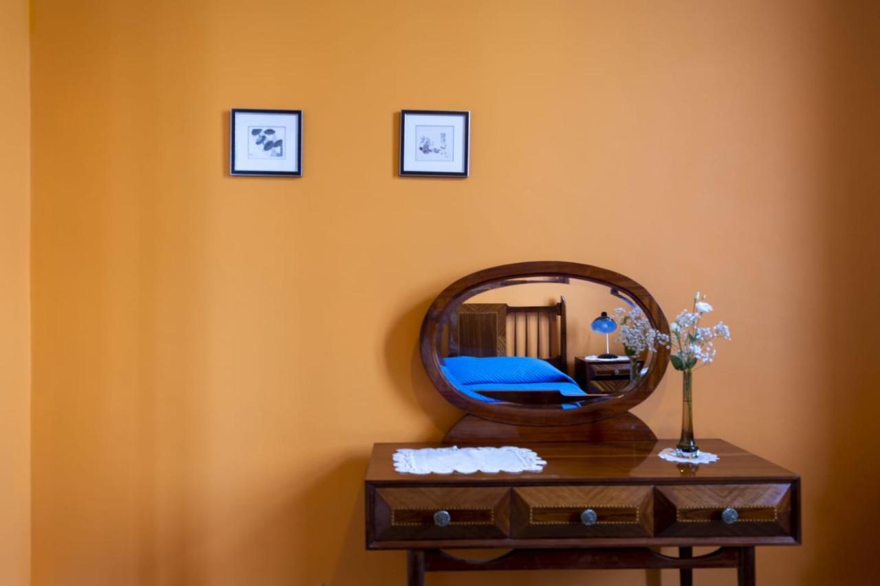 Vintage Balcony Guesthouse オヴァール エクステリア 写真