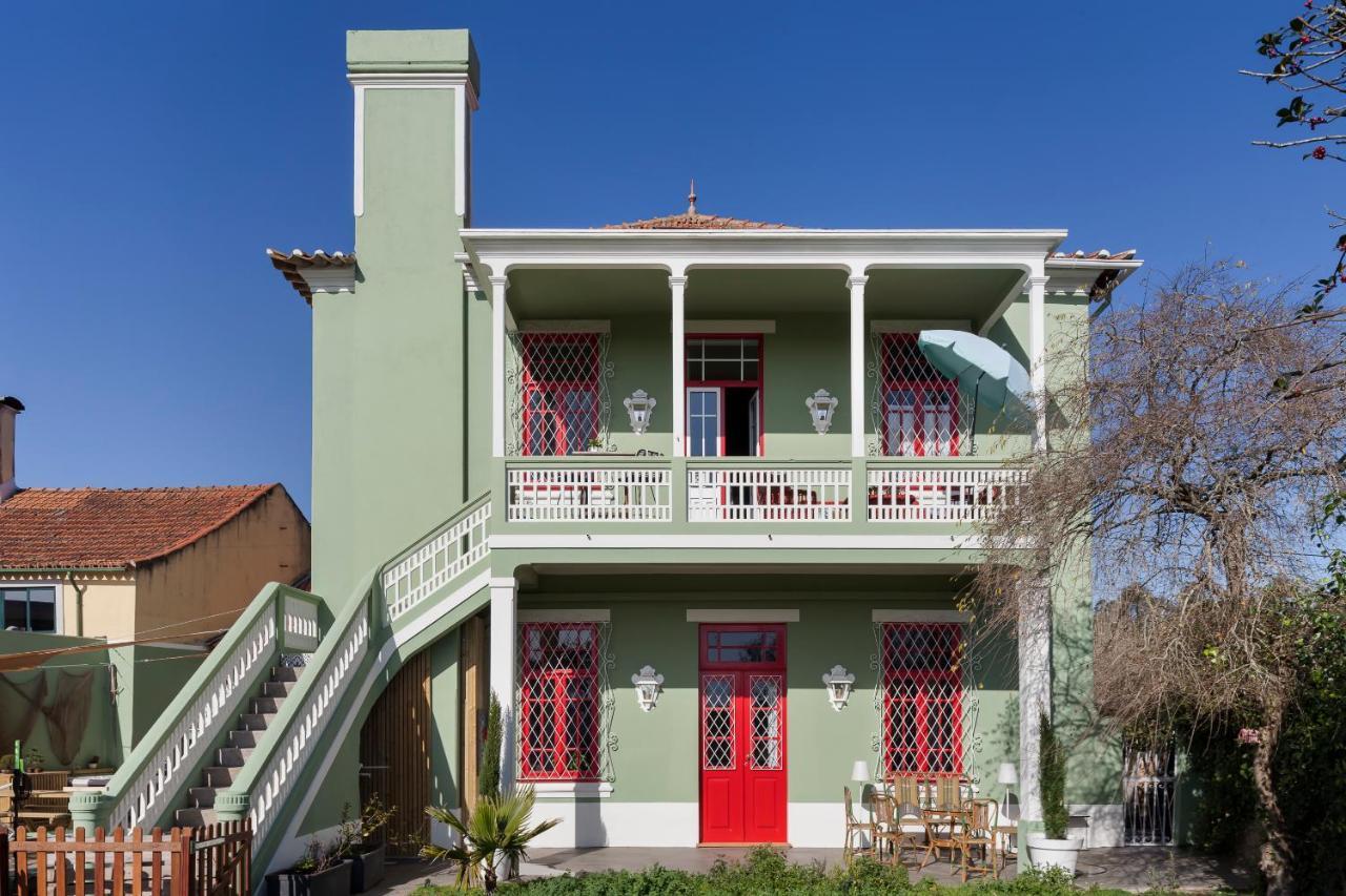 Vintage Balcony Guesthouse オヴァール エクステリア 写真